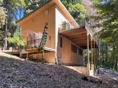 Exterior - 4345 Blackhawk Dr, Willits, CA 95490 photo 7 of 15