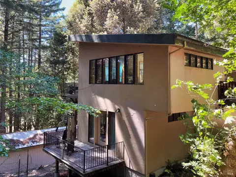 4345 Blackhawk Dr, Willits, CA 95490