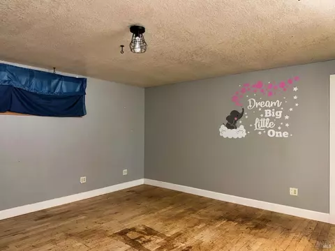 Bedroom - 4345 Blackhawk Dr, Willits, CA 95490 photo 2 of 2