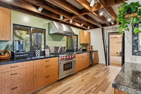 Kitchen - 43345 Brushy Ridge Loop, Annapolis, CA 95412 photo 3 of 4