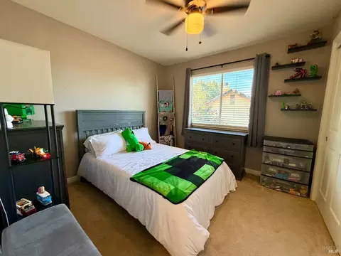 178 Silver Eagle Way, Vacaville, CA 95688 photo 27