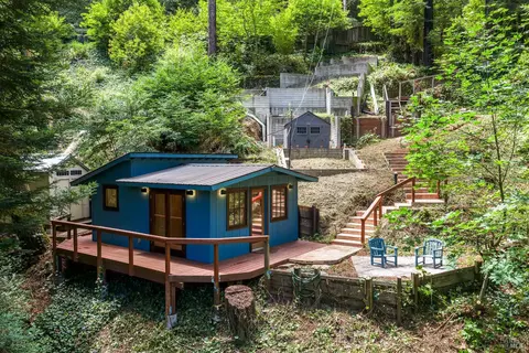 18475 Old Monte Rio Rd, Guerneville, CA 95446