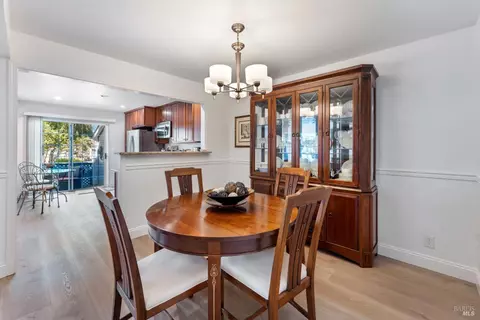 Dining - 377 E 2nd St, Benicia, CA 94510 photo 2 of 2