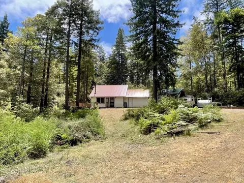 29905 Ten Mile Cut Off Rd, Gualala, CA 95445