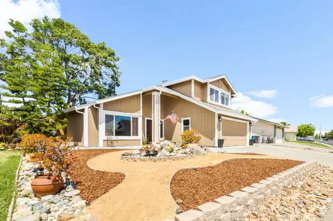 268 Marna Dr, Vacaville, CA 95687