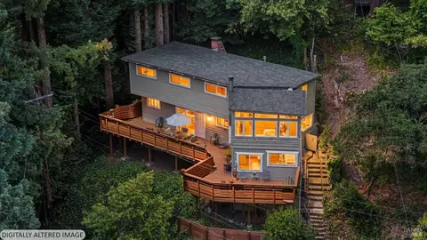17826 Old Monte Rio Rd, Guerneville, CA 95446