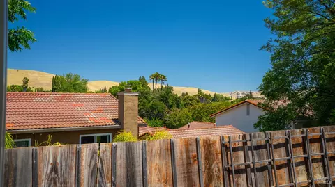 75 Goya Dr, Fairfield, CA 94533 photo 30