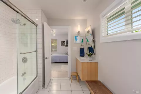 Bath - 350 Patten St, Sonoma, CA 95476 photo 4 of 4