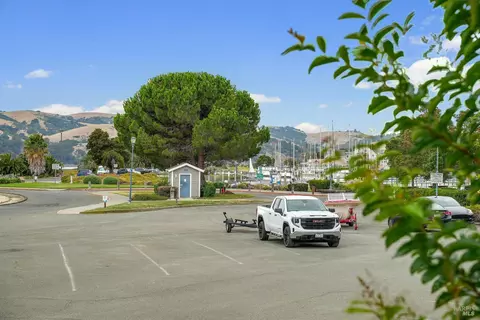 Exterior - 450 E St, Benicia, CA 94510 photo 10 of 10