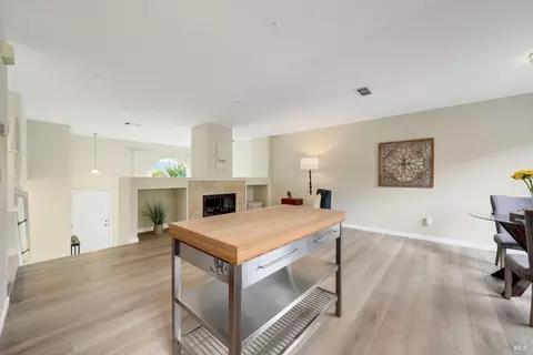 Other - 450 E St, Benicia, CA 94510 photo 1 of 4