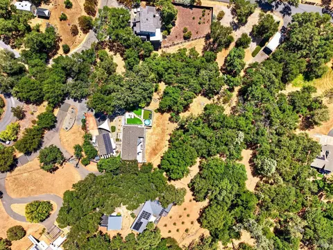 View/Area - 26841 Willow Ter, Cloverdale, CA 95425 photo 4 of 6