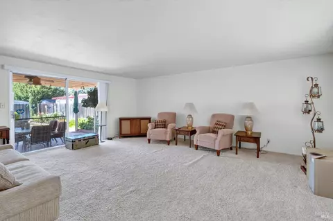 103 Brookside Dr, Cloverdale, CA 95425 photo 17