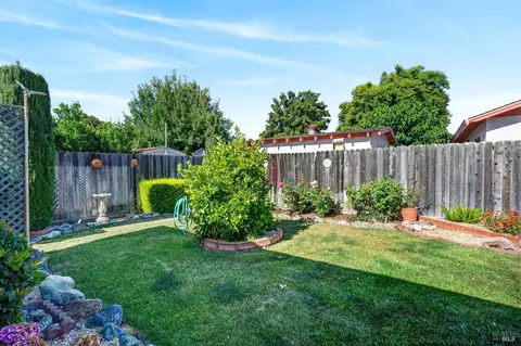 103 Brookside Dr, Cloverdale, CA 95425 photo 44