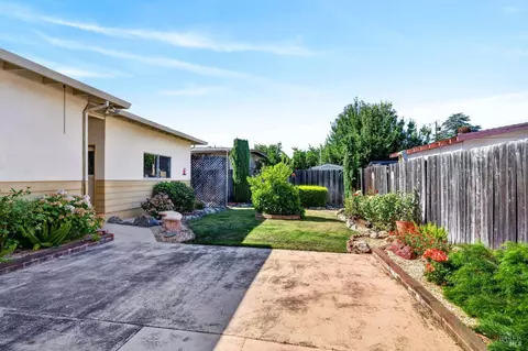 103 Brookside Dr, Cloverdale, CA 95425 photo 42