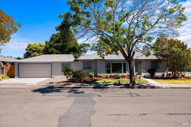 1504 Jewell Dr, Santa Rosa, CA 95404