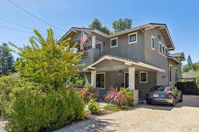 1213 Stockton St, Saint Helena, CA 94574