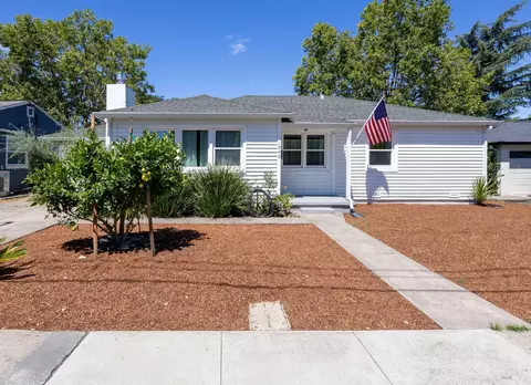 1943 Illinois Ave, Santa Rosa, CA 95401