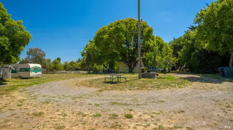 Exterior - 4898 Bodega Ave, Petaluma, CA 94952 photo 19 of 35