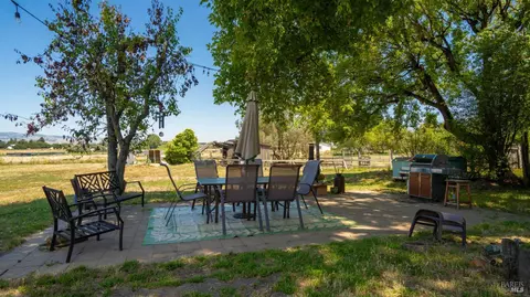Exterior - 4898 Bodega Ave, Petaluma, CA 94952 photo 10 of 35