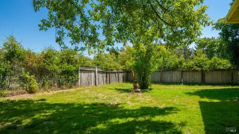 Exterior - 4898 Bodega Ave, Petaluma, CA 94952 photo 33 of 35