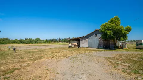Exterior - 4898 Bodega Ave, Petaluma, CA 94952 photo 18 of 35
