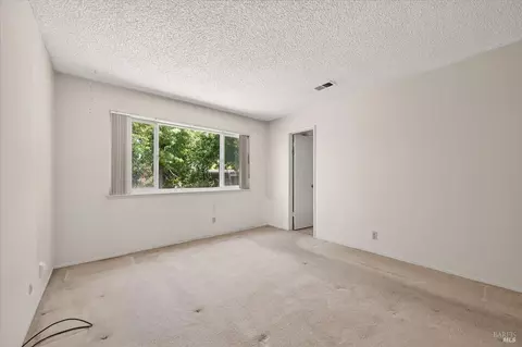 140 Martel Ct, Vallejo, CA 94589 photo 19