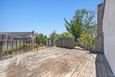 140 Martel Ct, Vallejo, CA 94589 photo 30