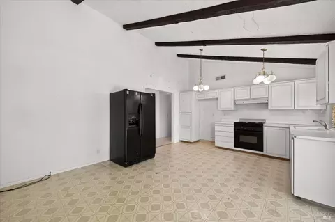 140 Martel Ct, Vallejo, CA 94589 photo 14