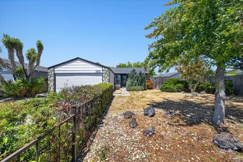 140 Martel Ct, Vallejo, CA 94589 photo 4