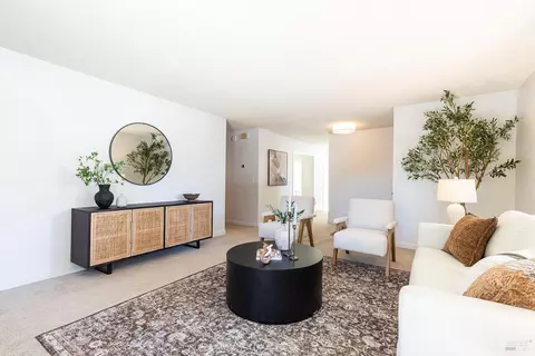 Living - 101 Miller Ct, Petaluma, CA 94954 photo 2 of 3