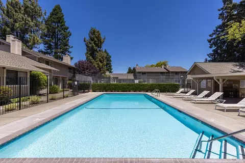 Exterior - 101 Miller Ct, Petaluma, CA 94954 photo 14 of 16