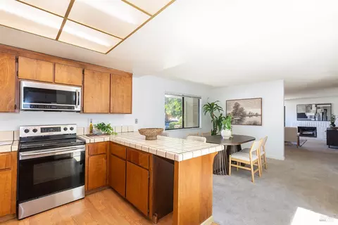 Kitchen - 101 Miller Ct, Petaluma, CA 94954 photo 2 of 3