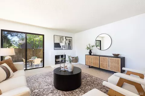 Living - 101 Miller Ct, Petaluma, CA 94954 photo 1 of 3