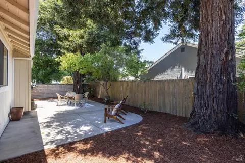 Exterior - 101 Miller Ct, Petaluma, CA 94954 photo 12 of 16
