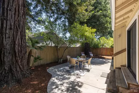 Exterior - 101 Miller Ct, Petaluma, CA 94954 photo 9 of 16
