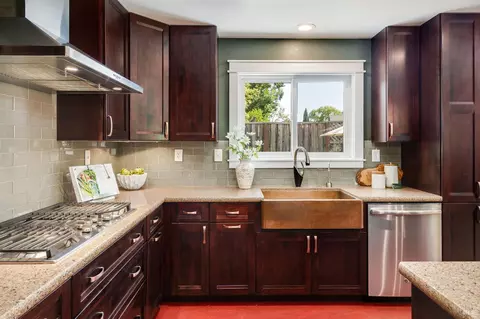 Kitchen - 614 Shagbark St, Windsor, CA 95492 photo 1 of 4