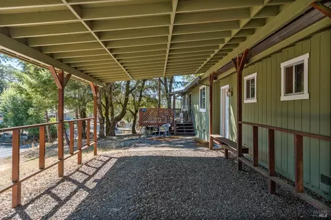 2947 Primrose Dr, Willits, CA 95490 photo 2