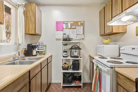 2947 Primrose Dr, Willits, CA 95490 photo 9