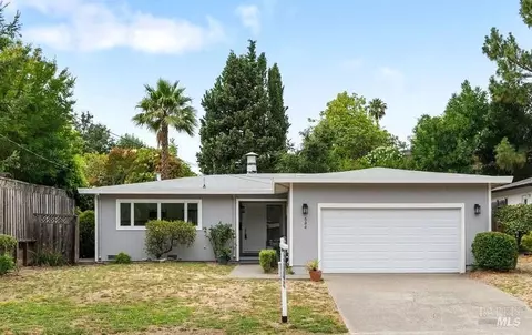584 Midway Blvd, Novato, CA 94947