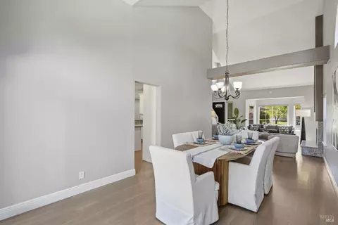 Dining - 372 Fireweed Ct, Windsor, CA 95492 photo 3 of 3
