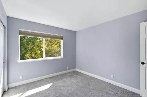 Bedroom - 372 Fireweed Ct, Windsor, CA 95492 photo 6 of 6