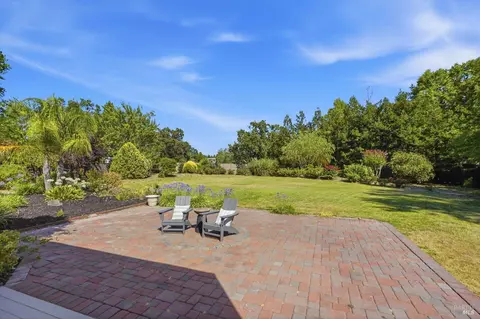 Exterior - 372 Fireweed Ct, Windsor, CA 95492 photo 3 of 11