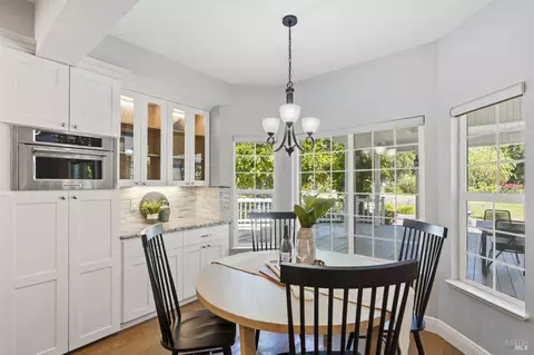 Dining - 372 Fireweed Ct, Windsor, CA 95492 photo 1 of 3
