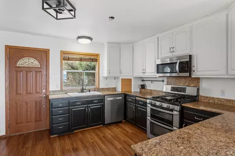 4000 Spy Rock Rd, Laytonville, CA 95454