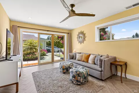 Living - 18 Devonshire Dr, Novato, CA 94947 photo 7 of 7