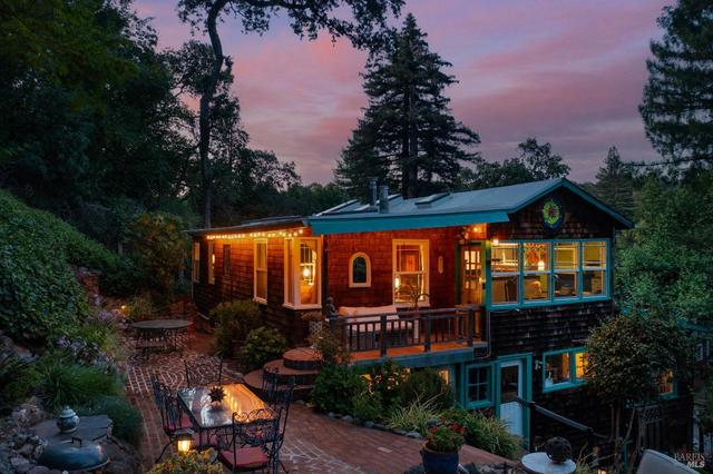 2693 S Fitch Mountain Rd, Healdsburg, CA 95448