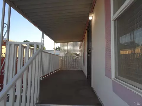 28 Valencia Dr, Fairfield, CA 94533 photo 7