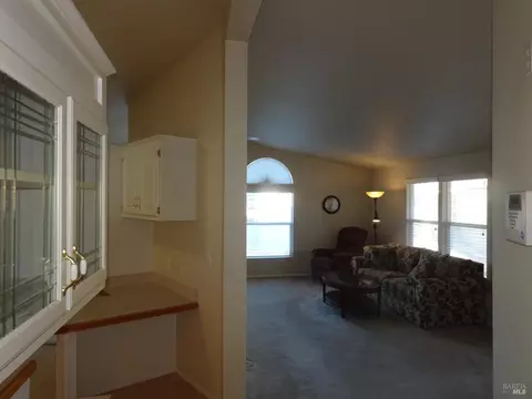 28 Valencia Dr, Fairfield, CA 94533 photo 9