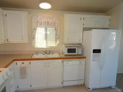 28 Valencia Dr, Fairfield, CA 94533 photo 15