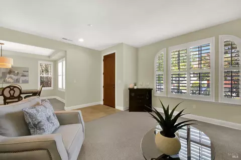 Entry Way - 31 Haven Way, Napa, CA 94558 photo 3 of 8